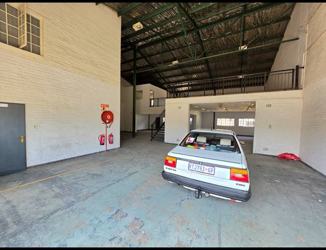 460M² MINI FACTORY TO LET IN KYA SANDS